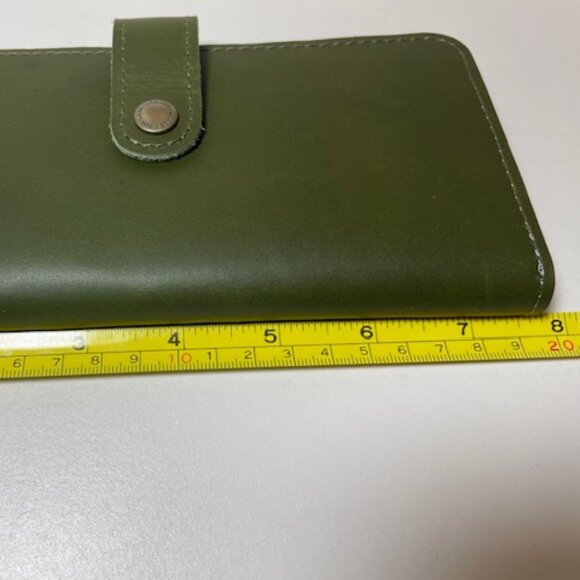 Portland Leather Goods Bifold Wallet NEW Green - Picture 2 of 5
